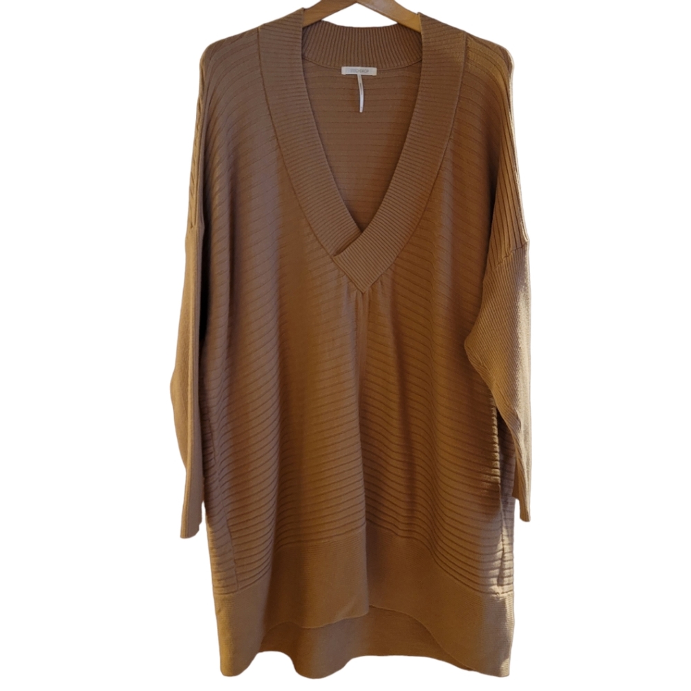 Stitch Drop Ribbed Knit V-Neck Sweater NWOT